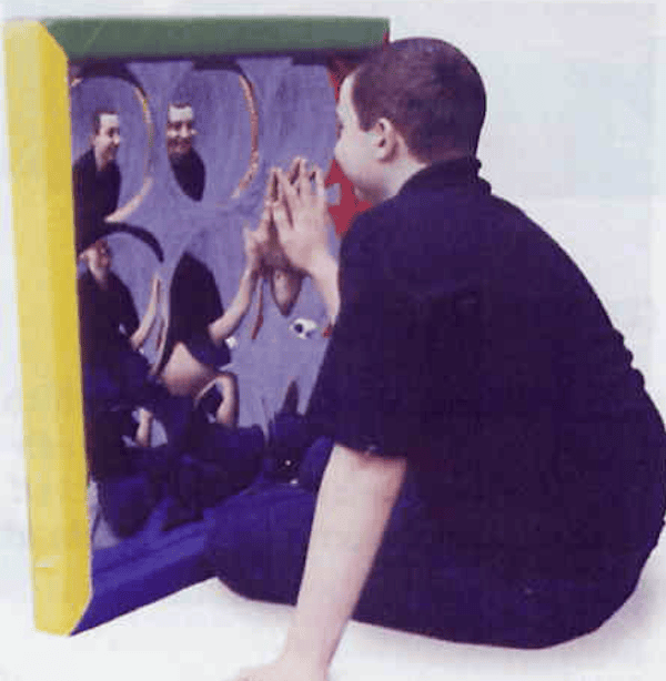 S037 Bubble Mirror